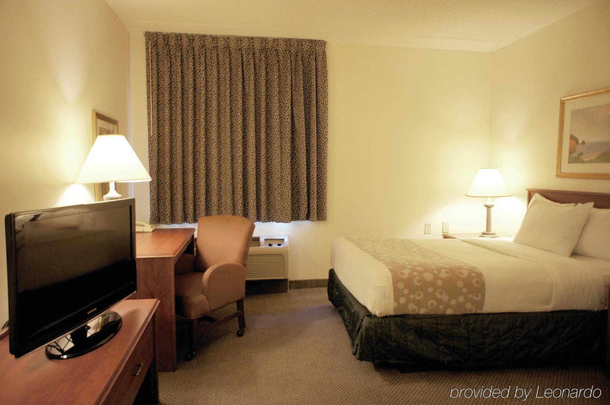 La Quinta By Wyndham Atlanta Roswell Hotell Exteriör bild