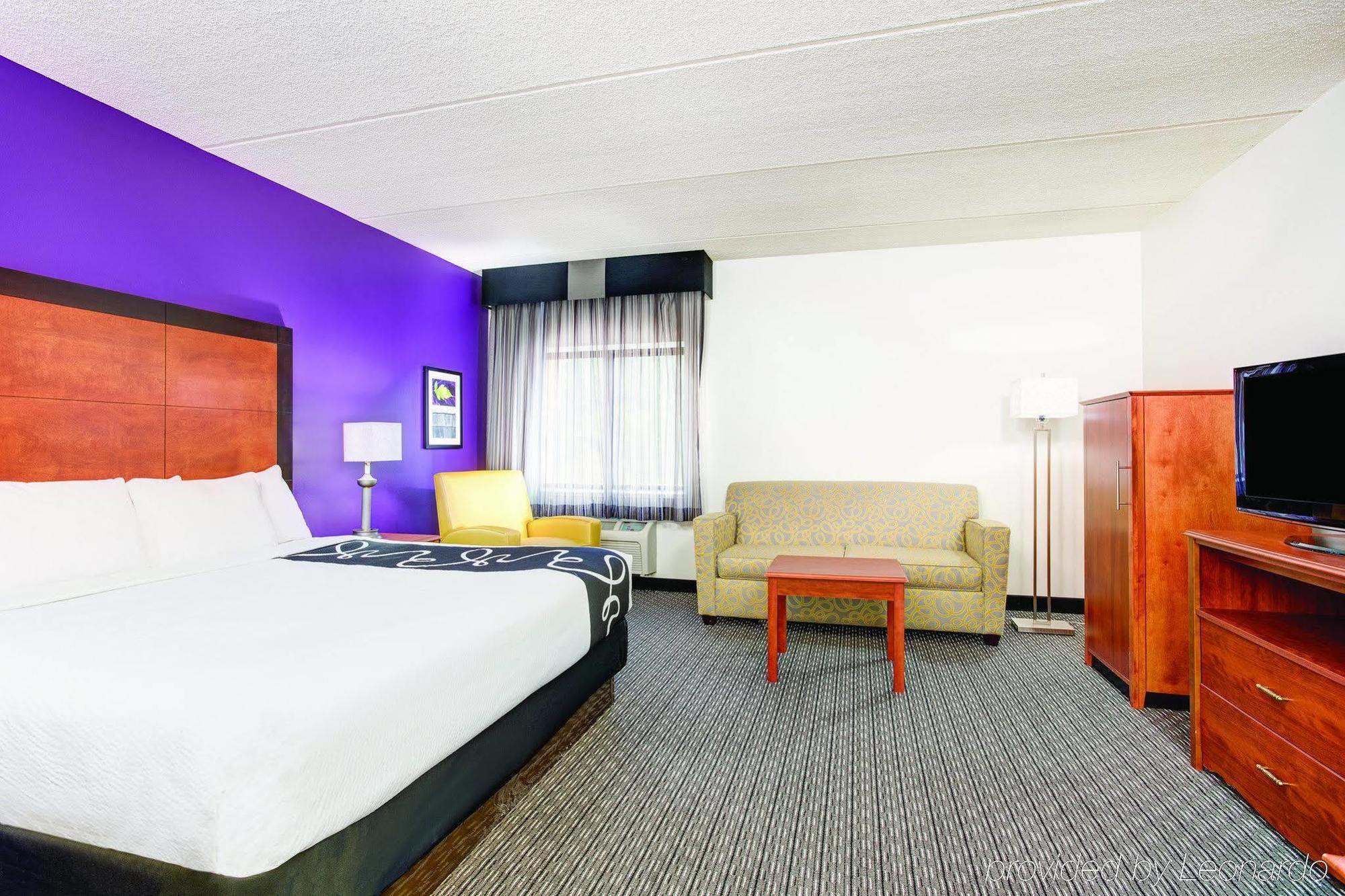 La Quinta By Wyndham Atlanta Roswell Hotell Exteriör bild